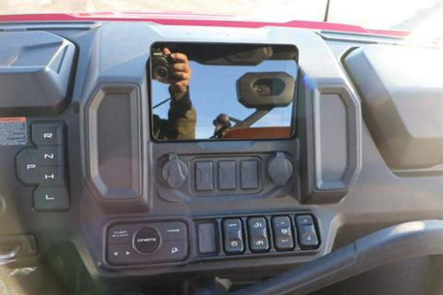 2025 CFMOTO UFORCE U10 Pro