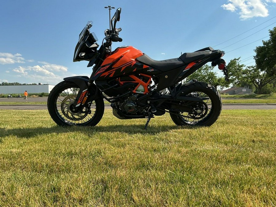 2023 KTM Adventure 390