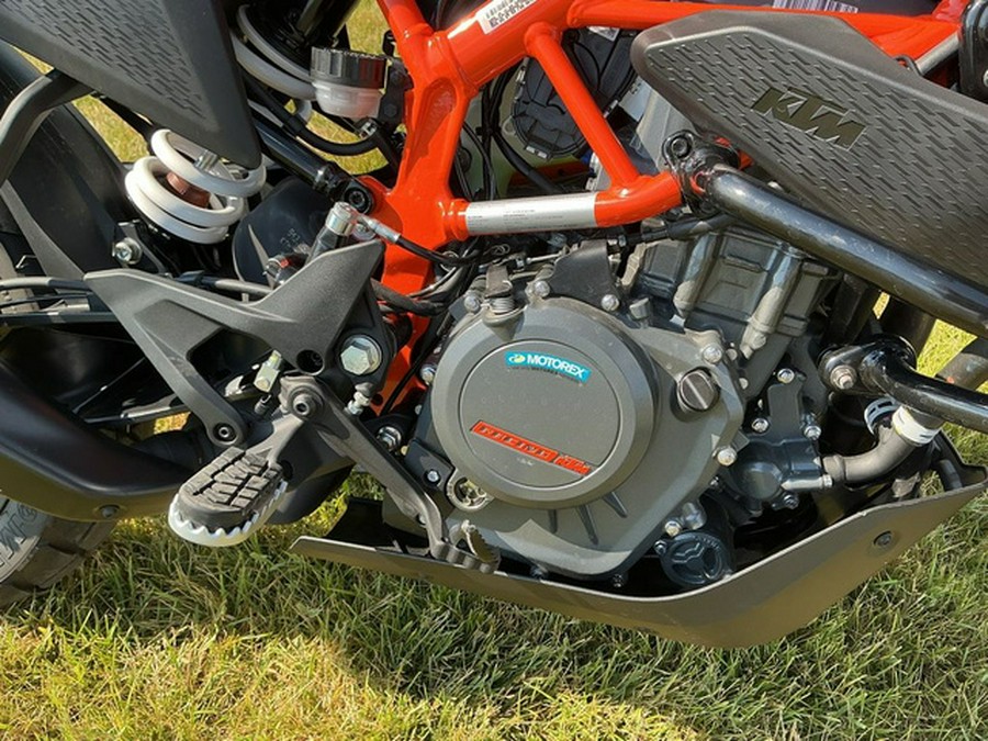 2023 KTM Adventure 390