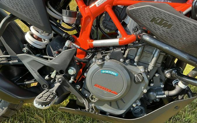 2023 KTM Adventure 390