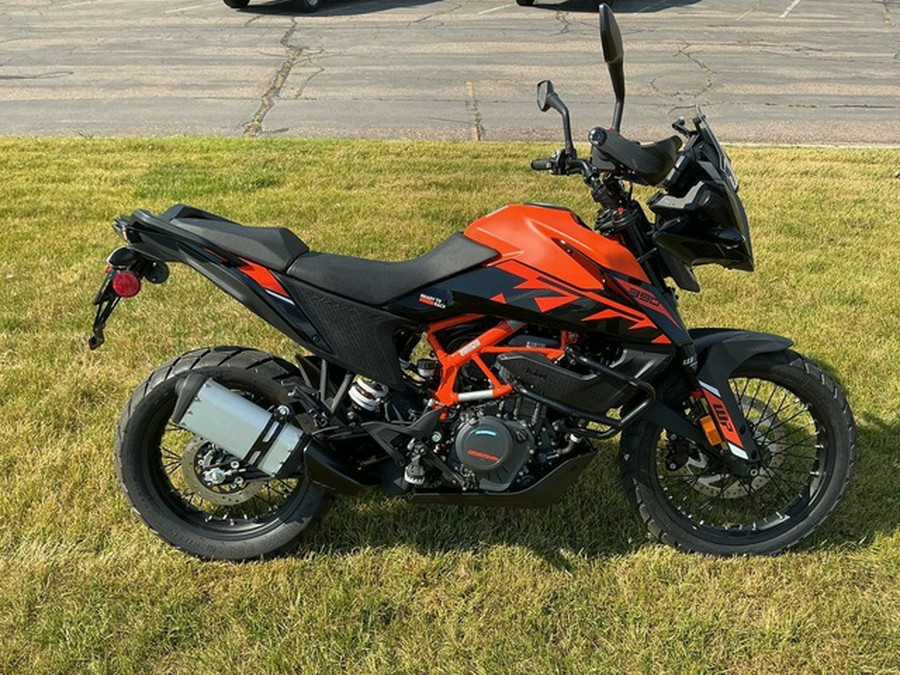 2023 KTM Adventure 390