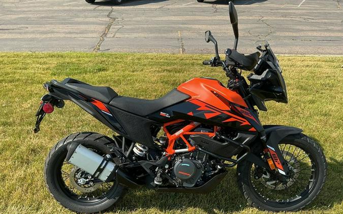 2023 KTM Adventure 390