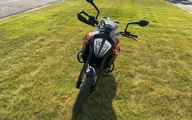 2023 KTM Adventure 390