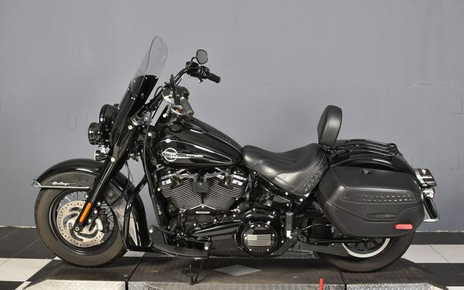 2018 Harley-Davidson Heritage Classic 114