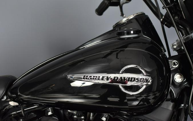 2018 Harley-Davidson Heritage Classic 114