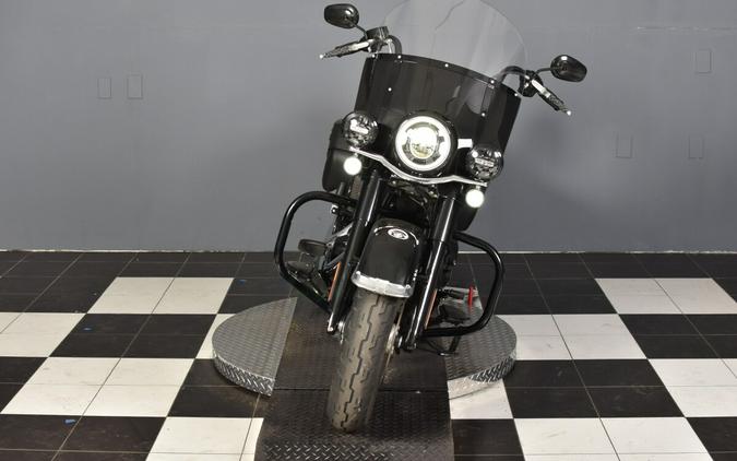 2018 Harley-Davidson Heritage Classic 114