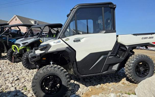2026 Can-Am® Defender Limited HD11