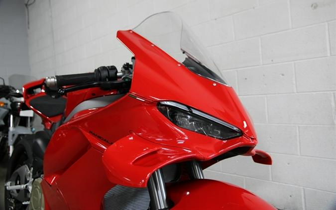 2025 DUCATI Panigale V4
