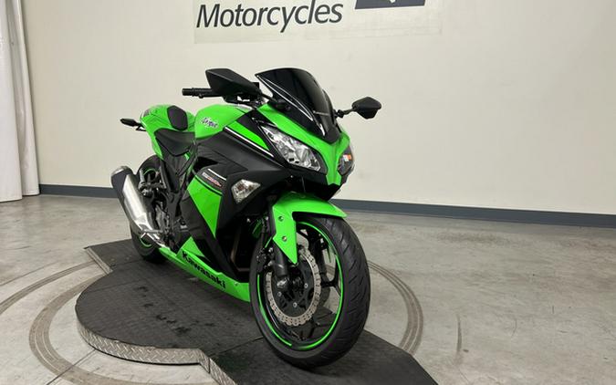 2013 Kawasaki Ninja 300 (EX300ADF)
