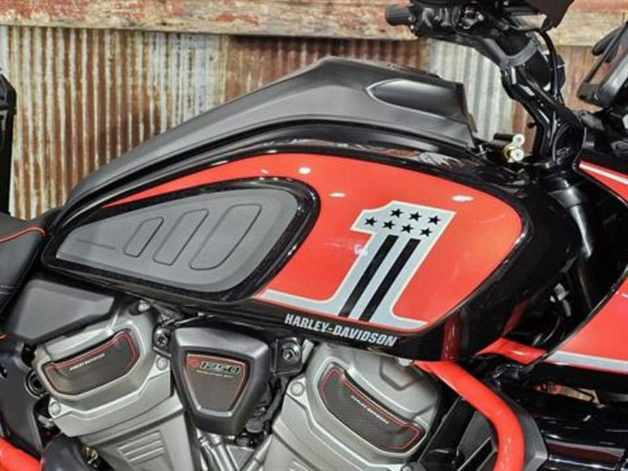 2024 Harley-Davidson® RA1250SE - CVO™ Pan America®