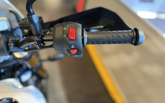 2026 Triumph 2026 Triumph Scrambler 400 XC