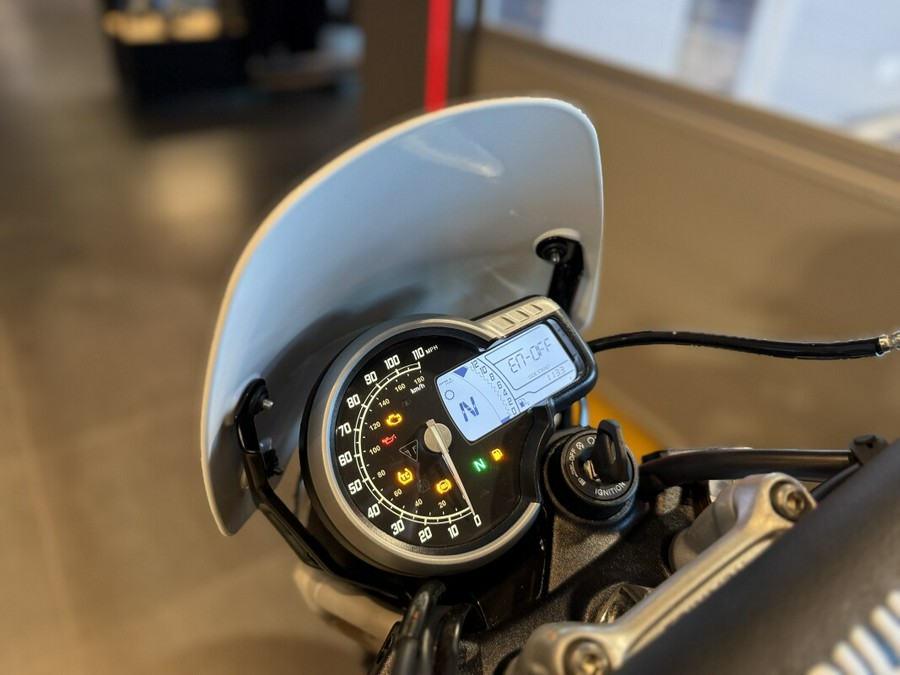 2026 Triumph 2026 Triumph Scrambler 400 XC