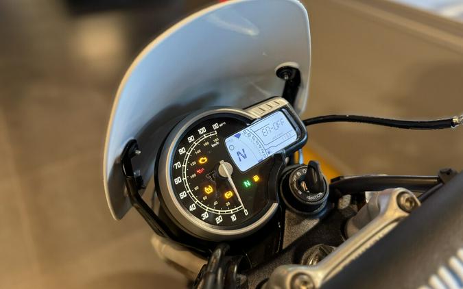 2026 Triumph 2026 Triumph Scrambler 400 XC