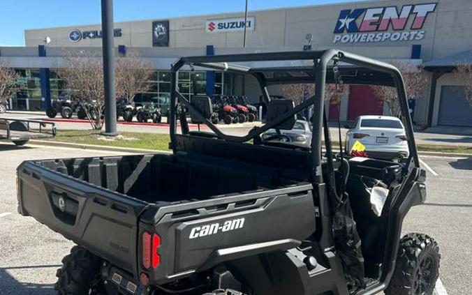 2025 Can-Am Defender DPS HD10