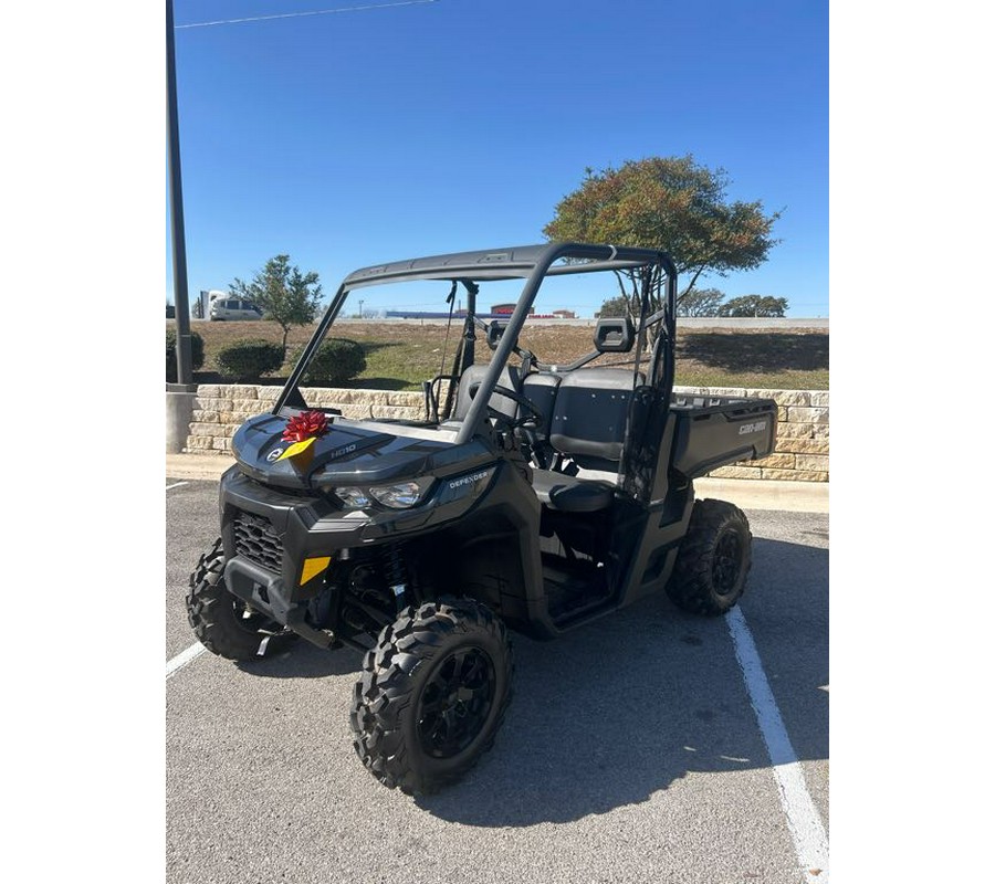 2025 Can-Am Defender DPS HD10