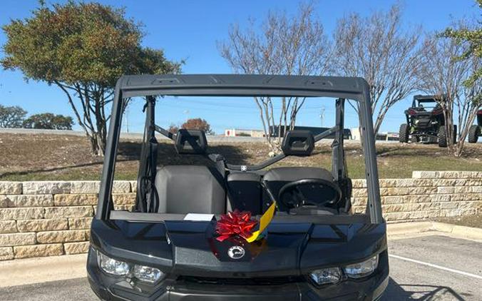 2025 Can-Am Defender DPS HD10