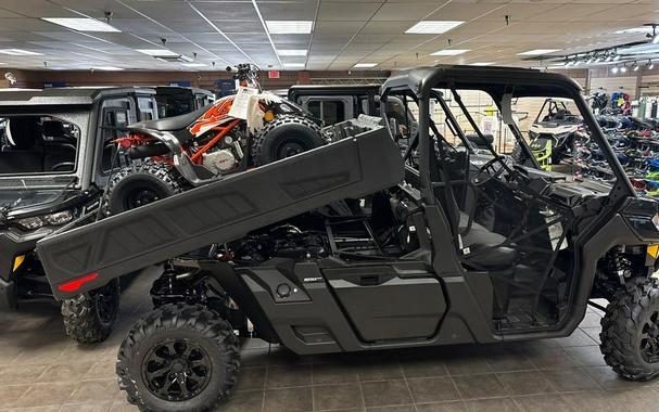 2026 Can-Am® Defender PRO XT HD10
