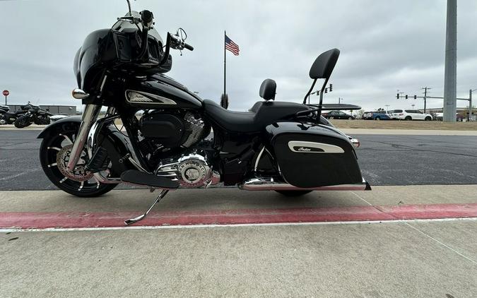 2020 Indian Motorcycle® Chieftain® Limited Thunder Black Pearl