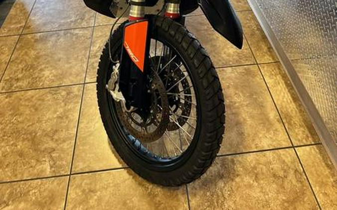 2020 KTM 790 Adventure R