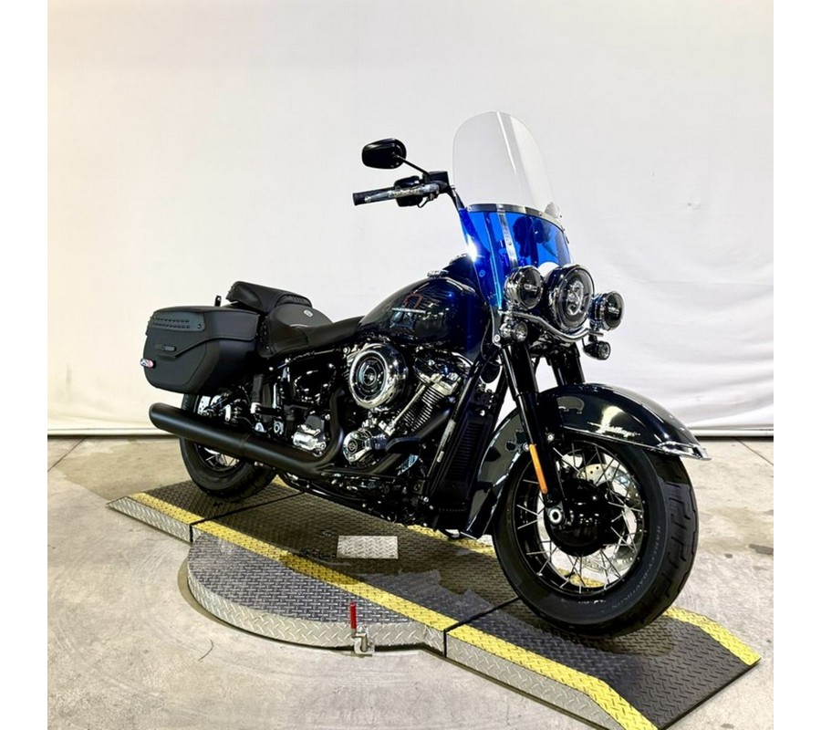 2026 Harley-Davidson® FLHC - Heritage Classic