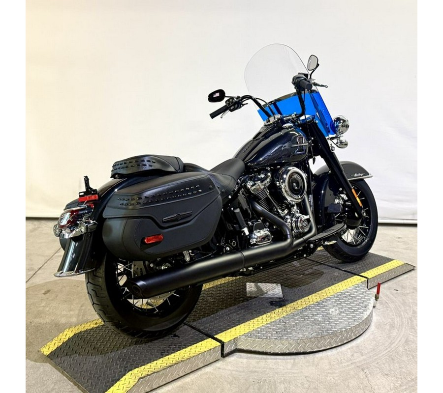2026 Harley-Davidson® FLHC - Heritage Classic