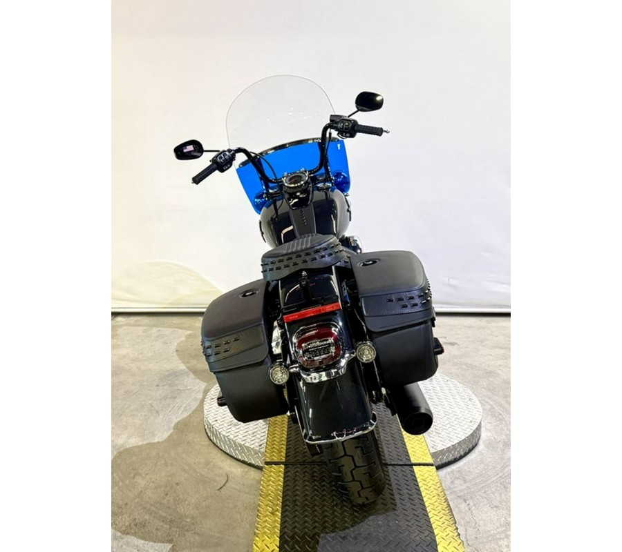 2026 Harley-Davidson® FLHC - Heritage Classic