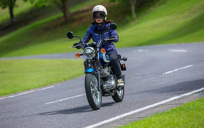 2025 Kawasaki W230 ABS