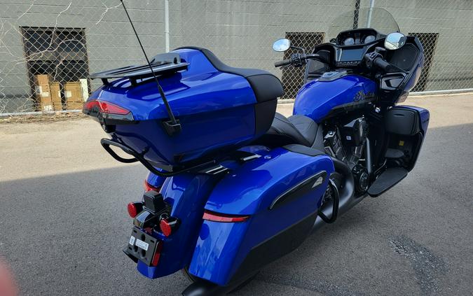 2026 Indian Pursuit® Dark Horse® with 112 and Powerband Audio Package