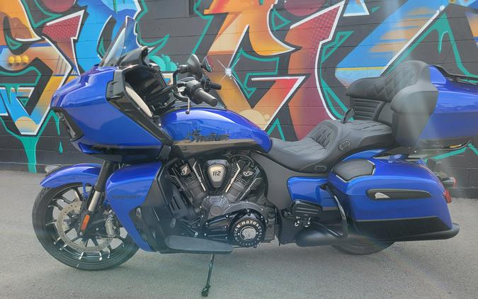2026 Indian Pursuit® Dark Horse® with 112 and Powerband Audio Package