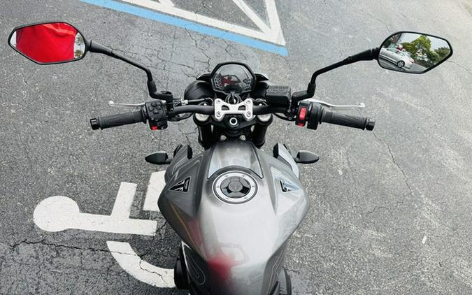 2024 Triumph Street Triple 765 R Silver Ice