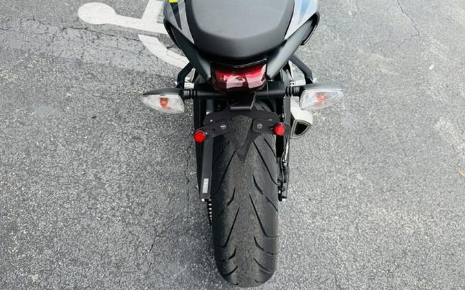 2024 Triumph Street Triple 765 R Silver Ice