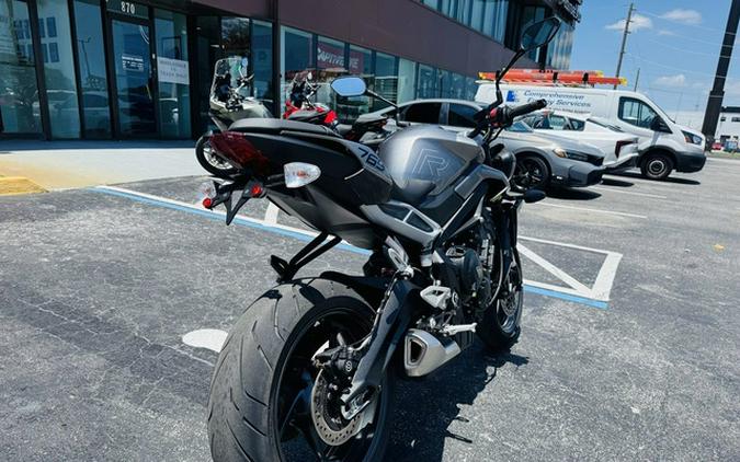 2024 Triumph Street Triple 765 R Silver Ice