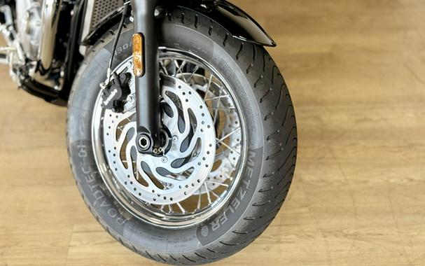 2025 Triumph Bonneville Speedmaster