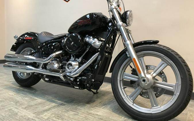 2024 Harley-Davidson Softail Standard Vivid Black FXST