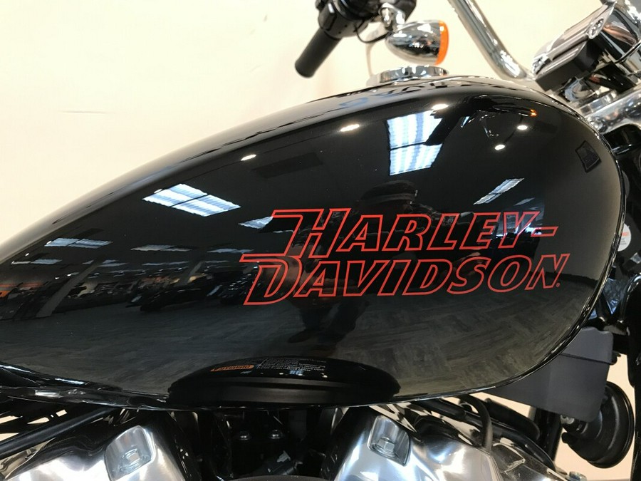 2024 Harley-Davidson Softail Standard Vivid Black FXST