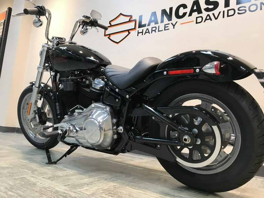 2024 Harley-Davidson Softail Standard Vivid Black FXST