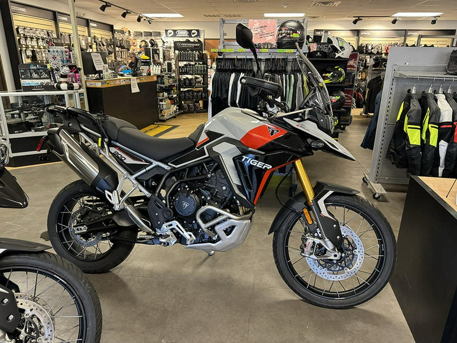 2025 Triumph Tiger 900 Rally Pro Ash Grey / Intense Orange