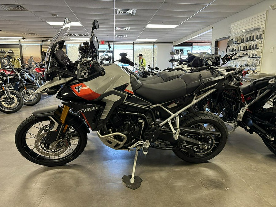 2025 Triumph Tiger 900 Rally Pro Ash Grey / Intense Orange