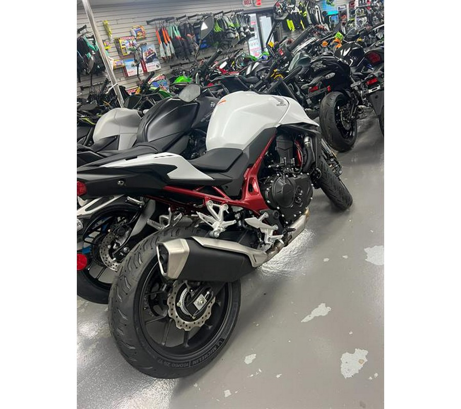 2025 Honda CB750 Hornet