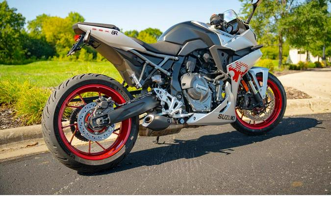 2024 Suzuki GSX-8R SILVER