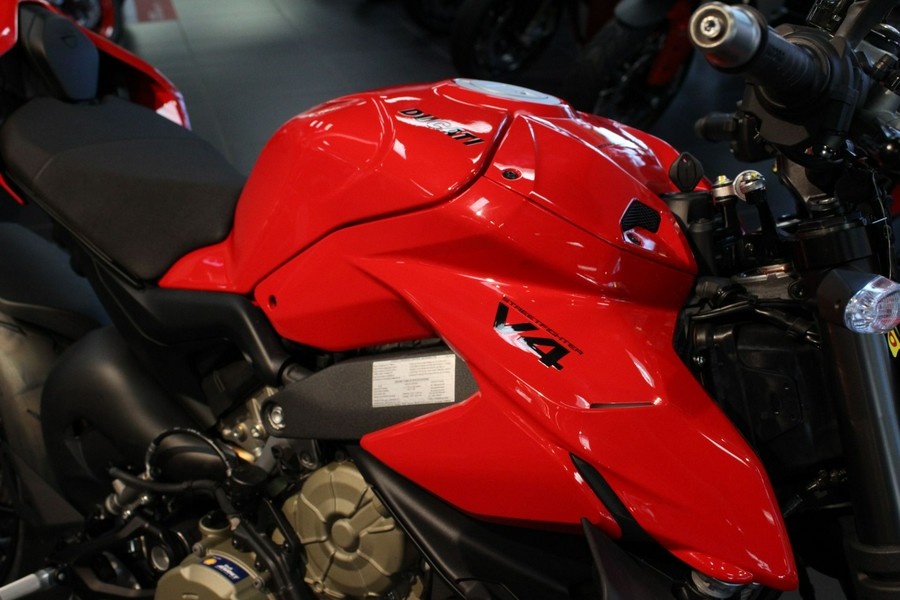 2024 Ducati Streetfighter V4