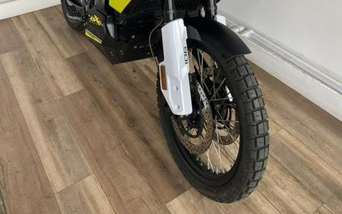 2023 Husqvarna® Norden 901