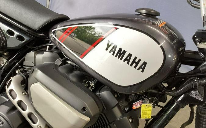 2017 Yamaha SCR950