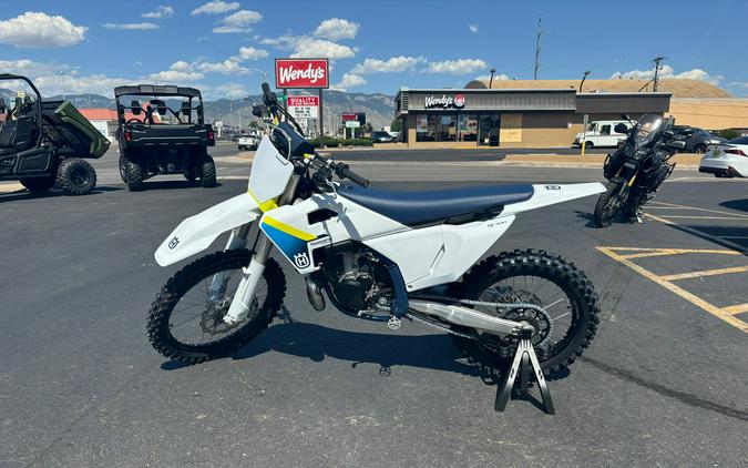 2025 Husqvarna TC 300