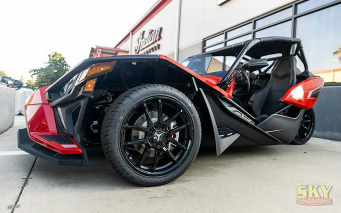 2024 Polaris Slingshot SLINGSHOT SLR Slingshot Red Pearl