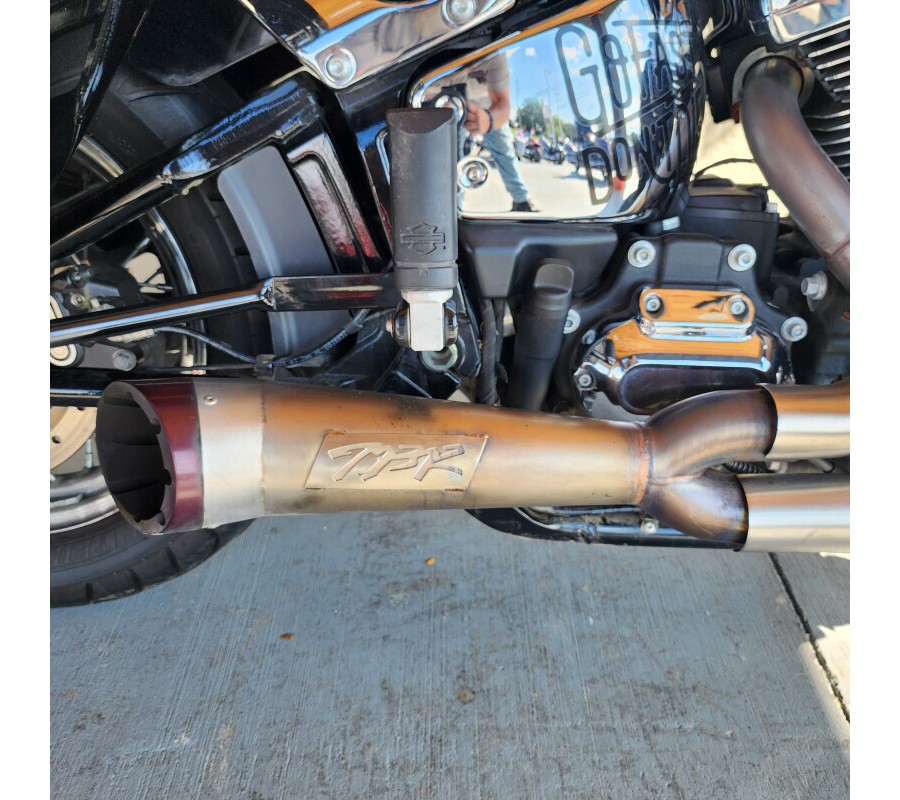 2020 Harley-Davidson Heritage Classic 107