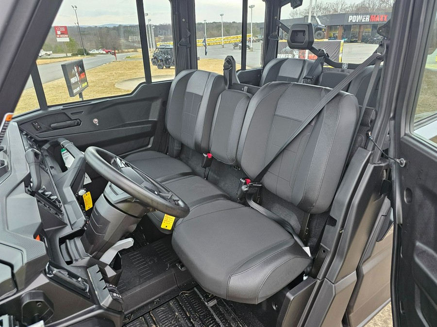 2026 Can-Am Defender MAX XT CAB HD11