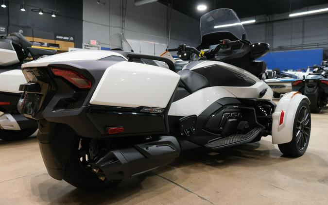 2026 CAN-AM SPYDER RT