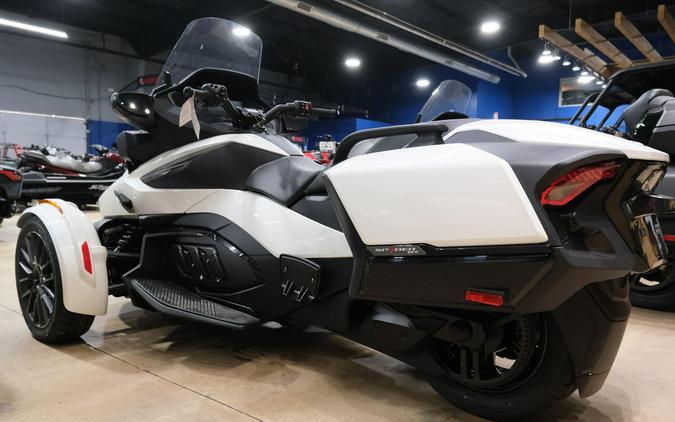 2026 CAN-AM SPYDER RT