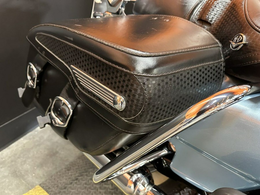2008 Harley-Davidson FLHRC - Road King Classic